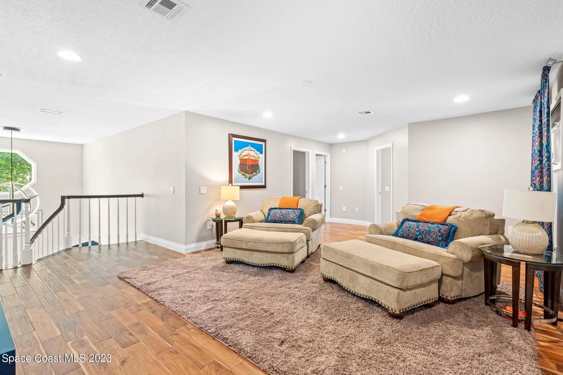 Photo of 1421 Rockledge Drive