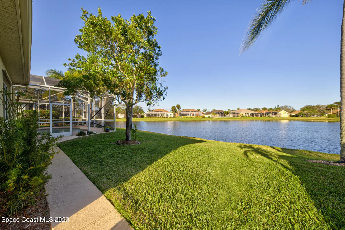 Photo of 2614 Canterbury Circle