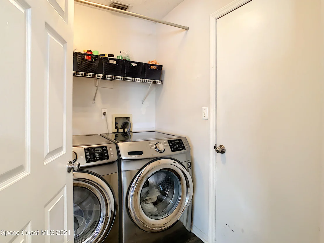 Photo of 3025 Pineda Crossing Drive