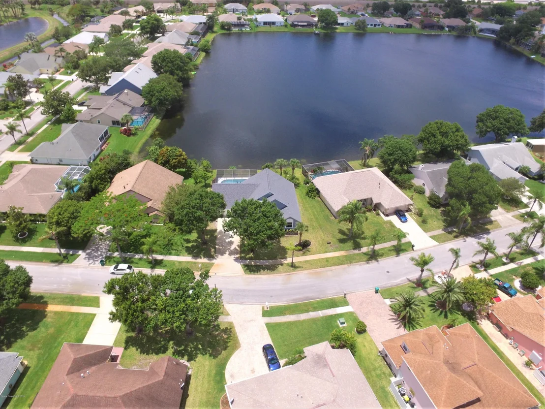 Photo of 2090 Lionel Drive