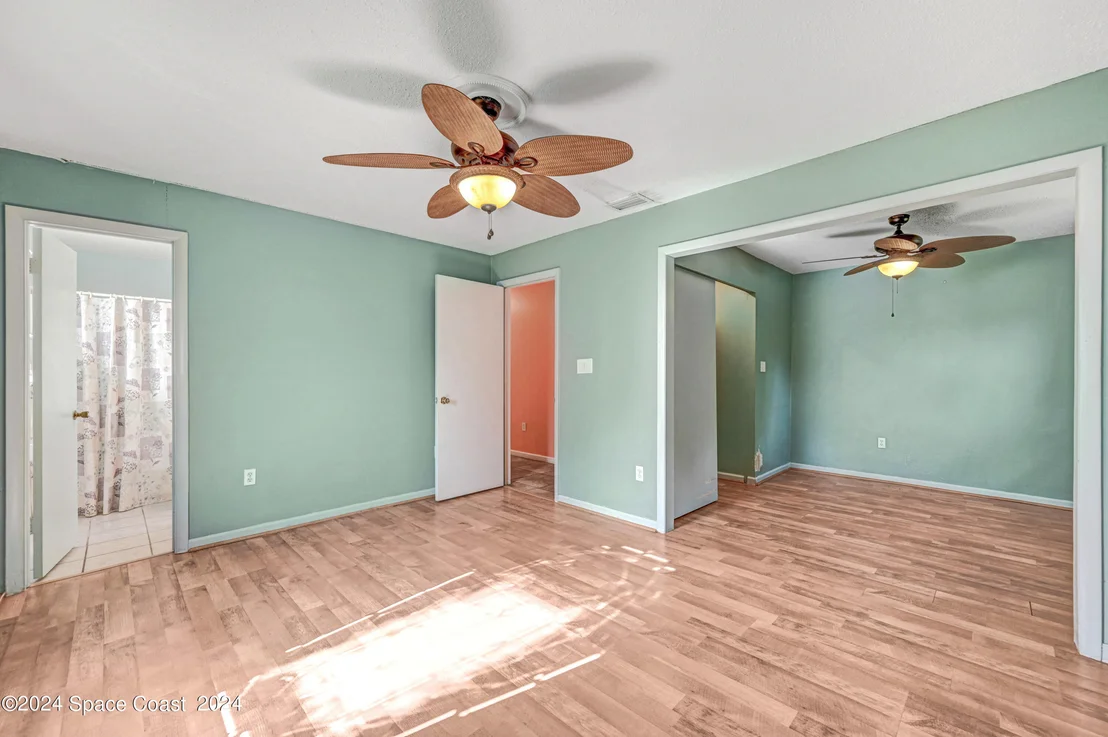 Photo of 4189 Hammock Drive