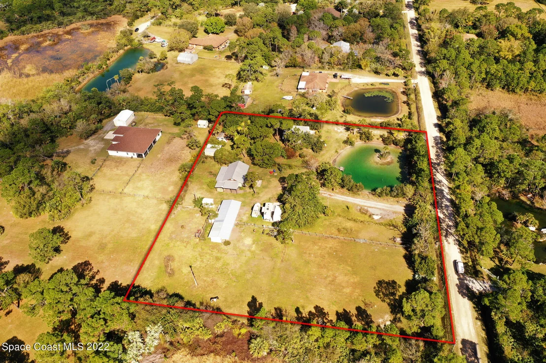 Photo of 2310 Quarterman Lane