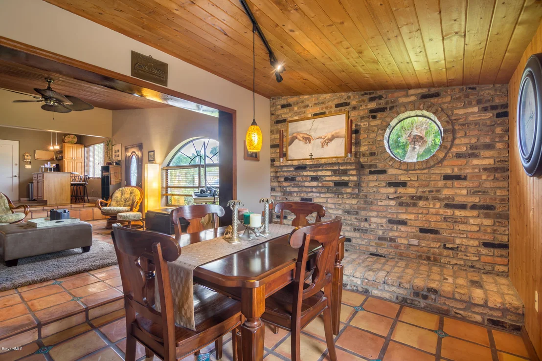 Photo of 165 Cinnamon Drive