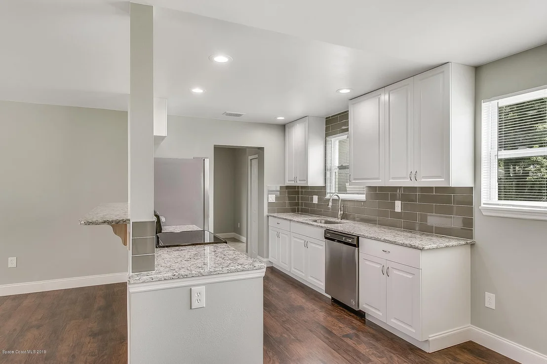 Photo of 1216 Duke Way
