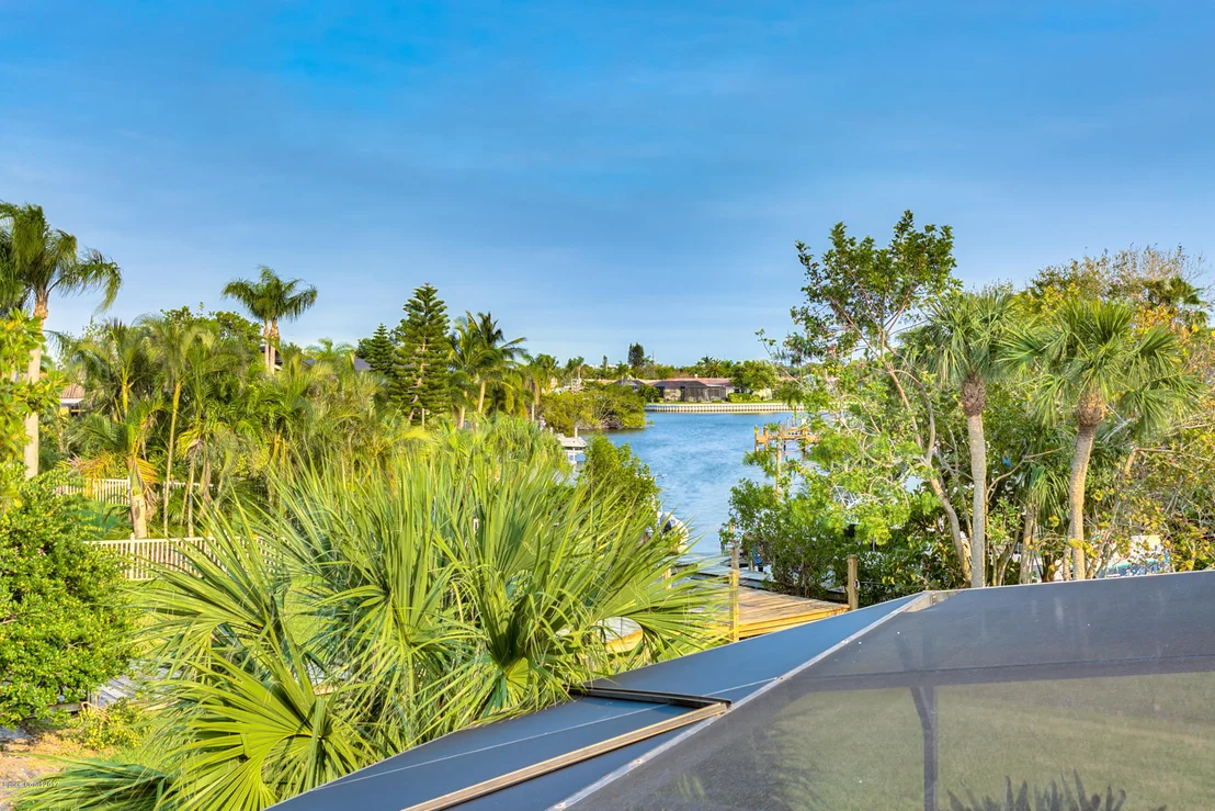 Photo of 465 Lanternback Island Drive