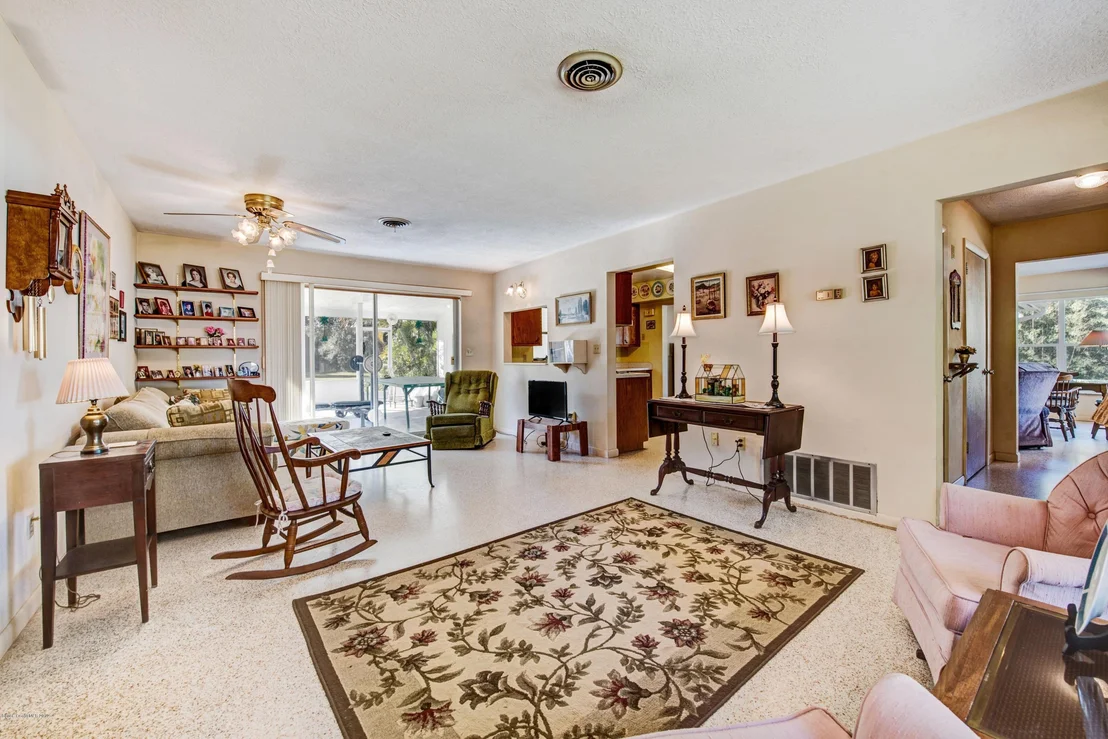Photo of 2945 Sunset Road