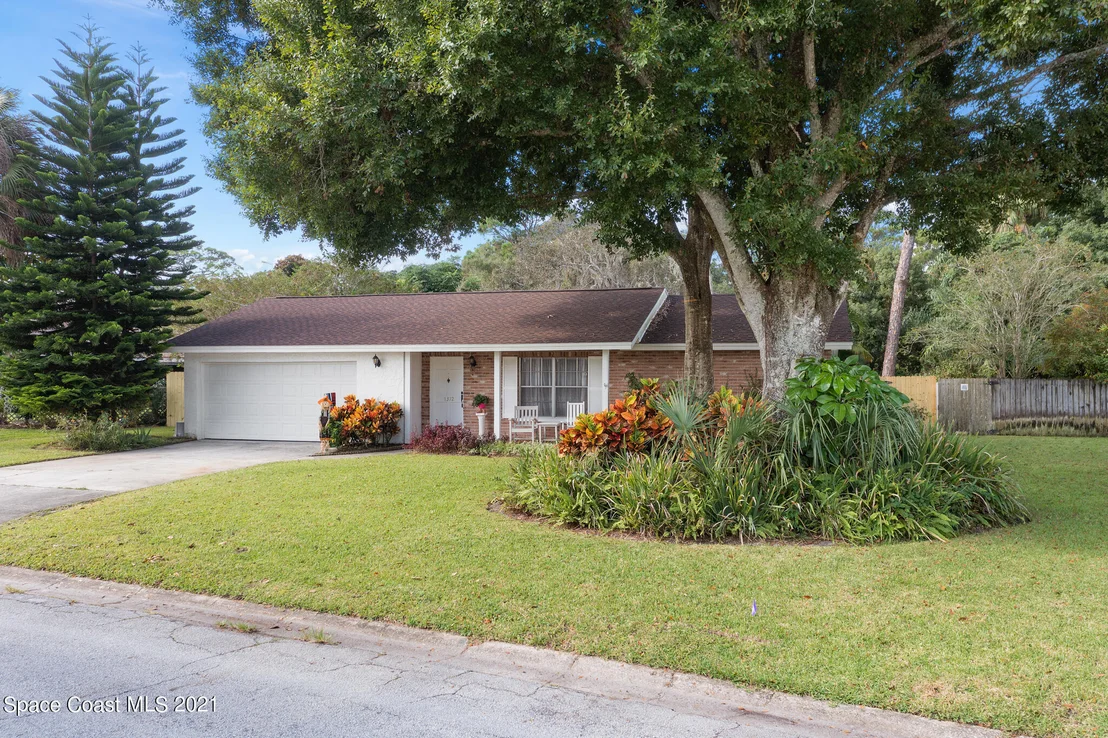 Photo of 1372 Gleneagles Way