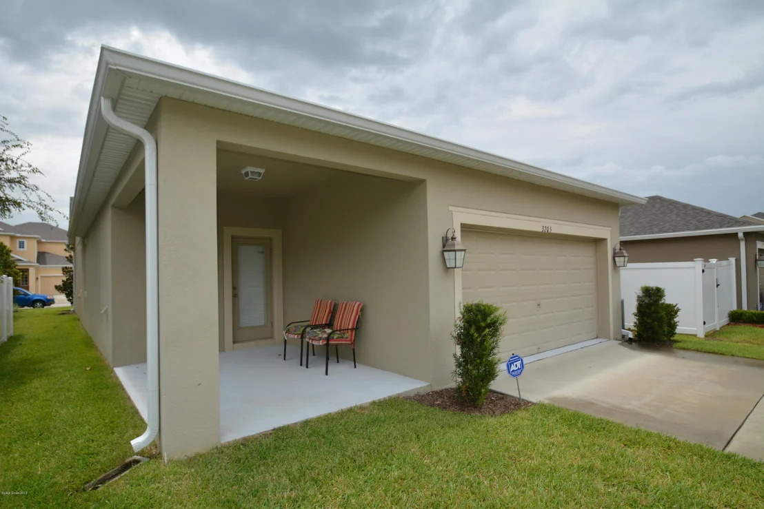 Photo of 3205 Bayflower Ave