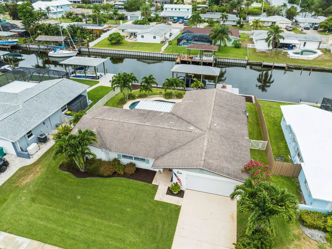 Photo of 420 Sparrow Drive