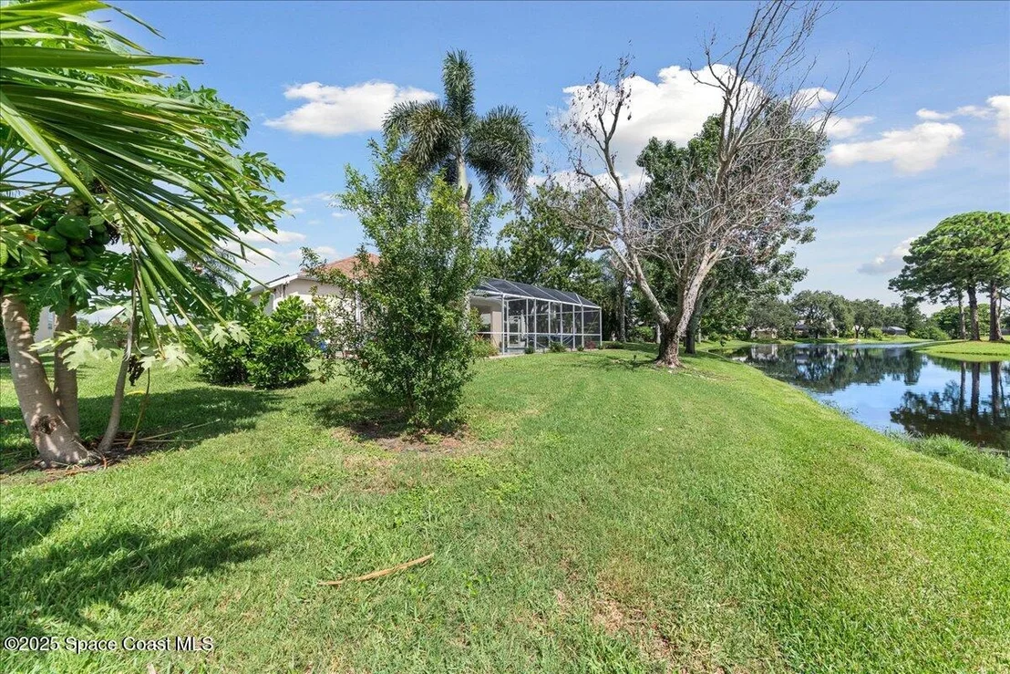 Photo of 623 Autumn Glen Drive