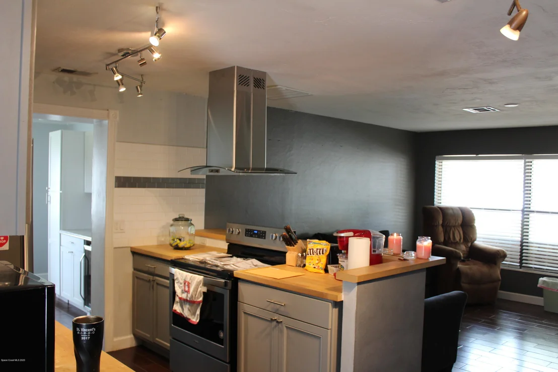 Photo of 2391 Floridiane Drive