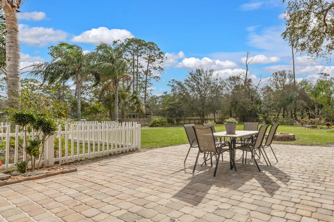 Photo of 8631 Sylvan Drive