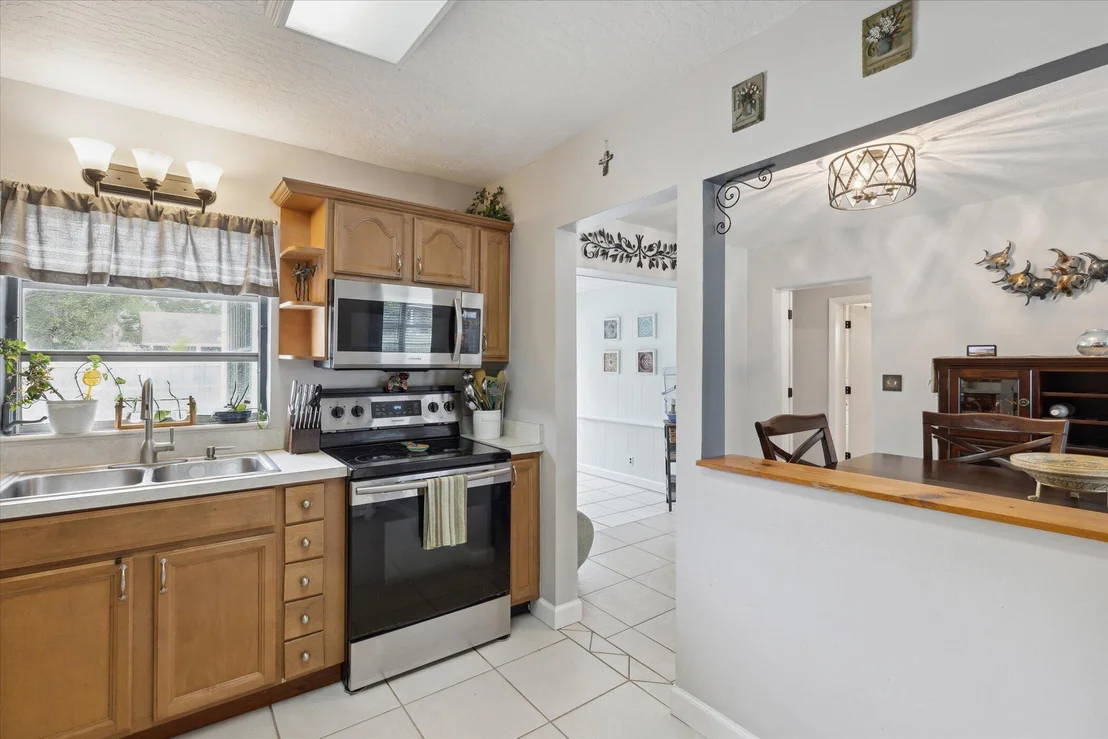 Photo of 1426 Hillcrest Drive