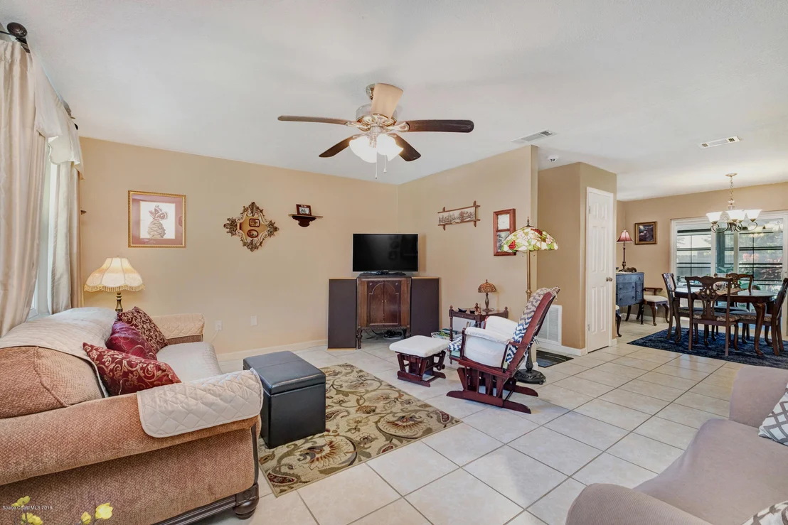 Photo of 935 Tope Street