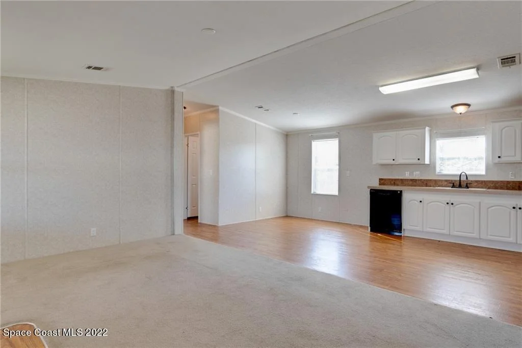 Photo of 750 Periwinkle Circle