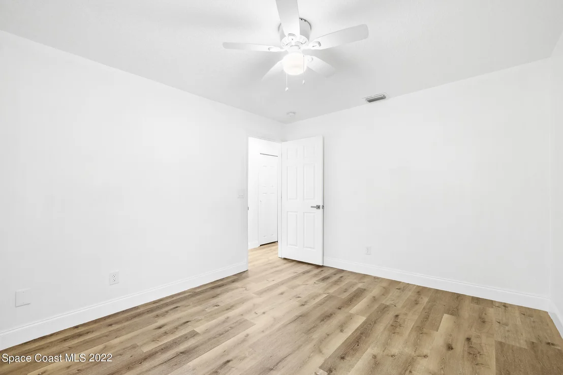 Photo of 6455 Kingdom Avenue