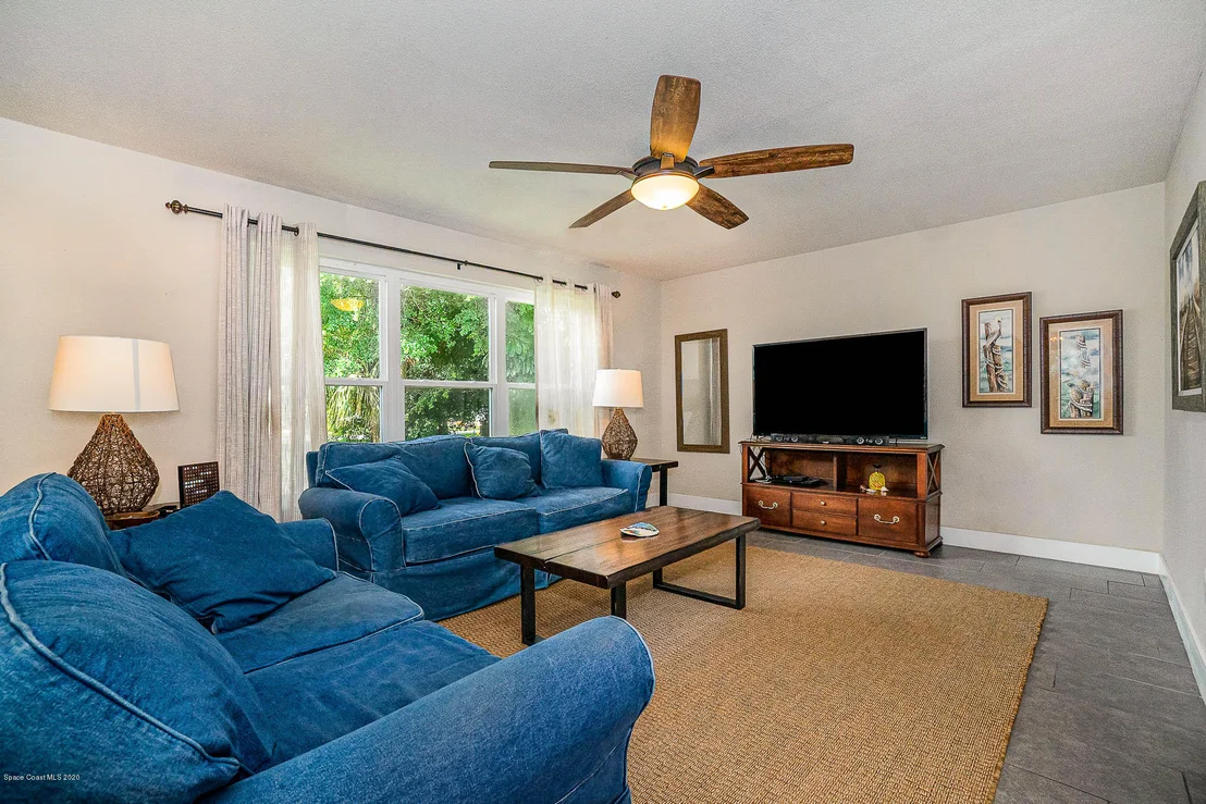 Photo of 111 Franklyn Avenue
