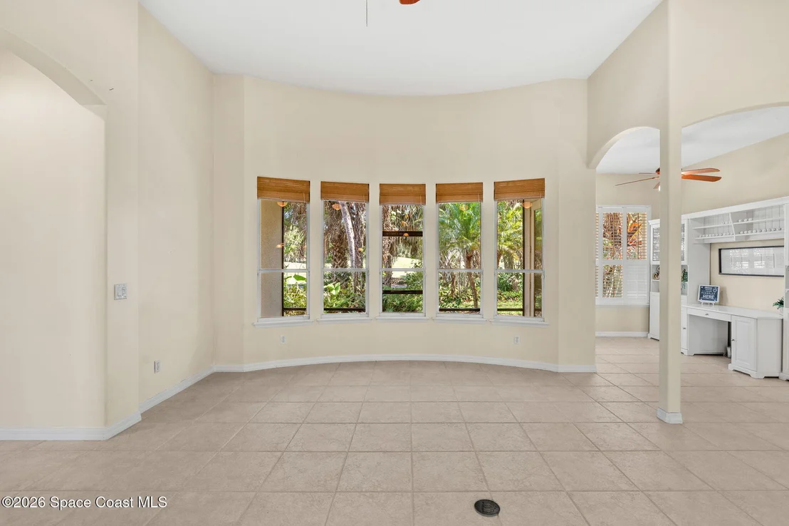 Photo of 162 Whaler Drive