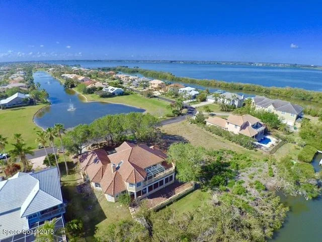 Photo of 280 Lanternback Island Drive