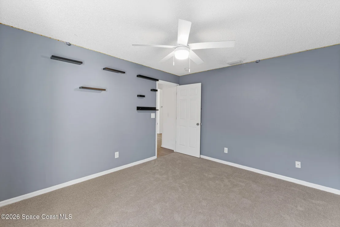 Photo of 2527 Deercroft Drive
