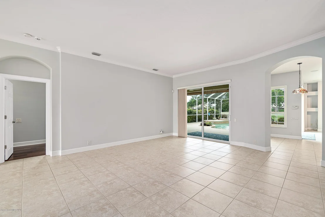 Photo of 744 Nicklaus Drive