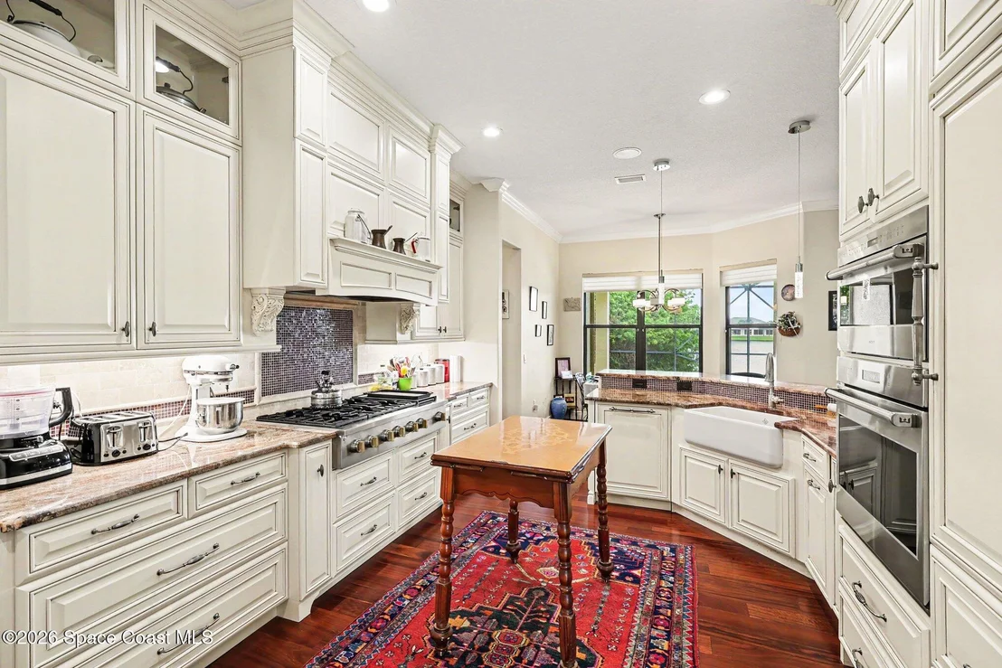 Photo of 1502 Tralee Bay Avenue