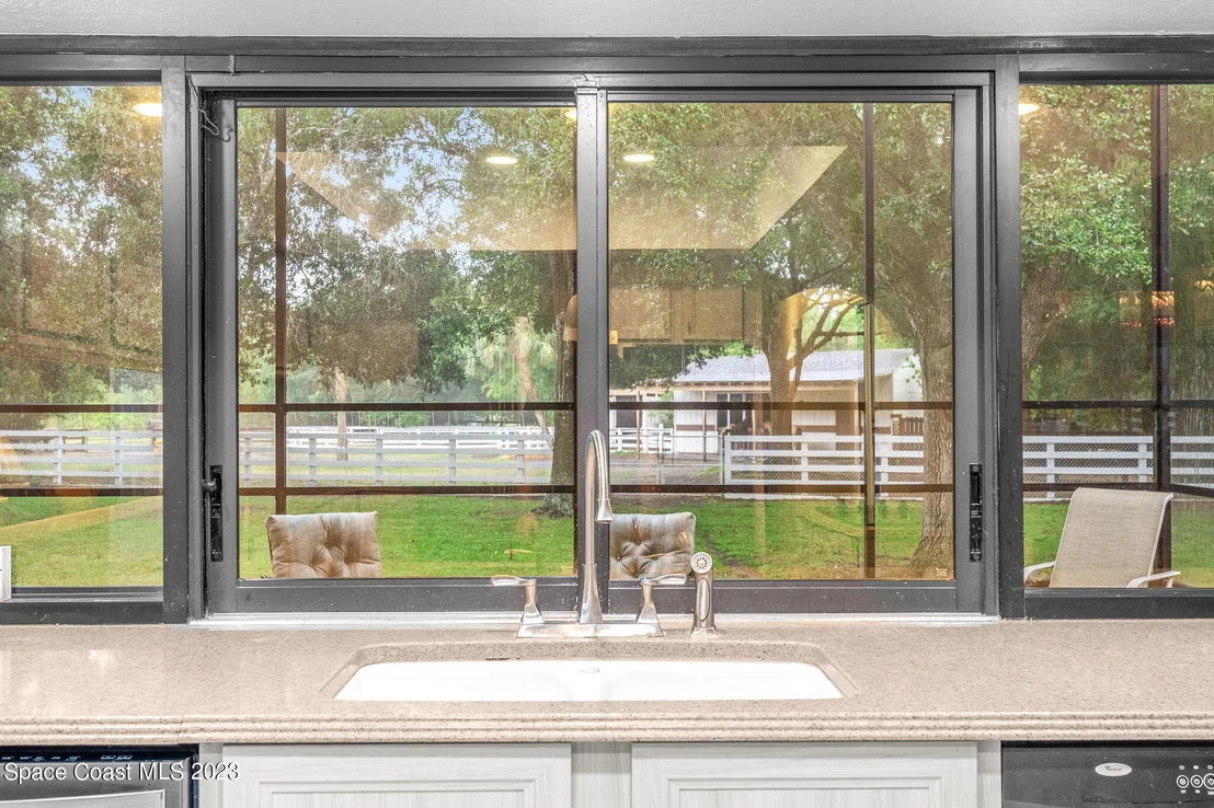 Photo of 2499 Hideaway Lane
