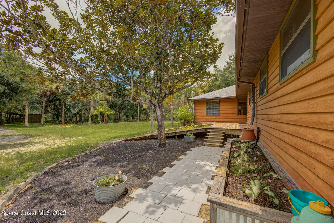 Photo of 3790 Fenner Road