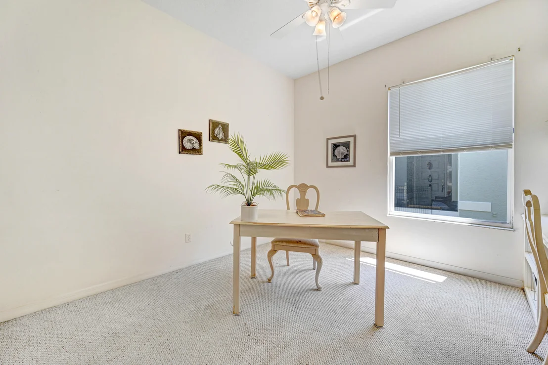 Photo of 2299 Addington Circle