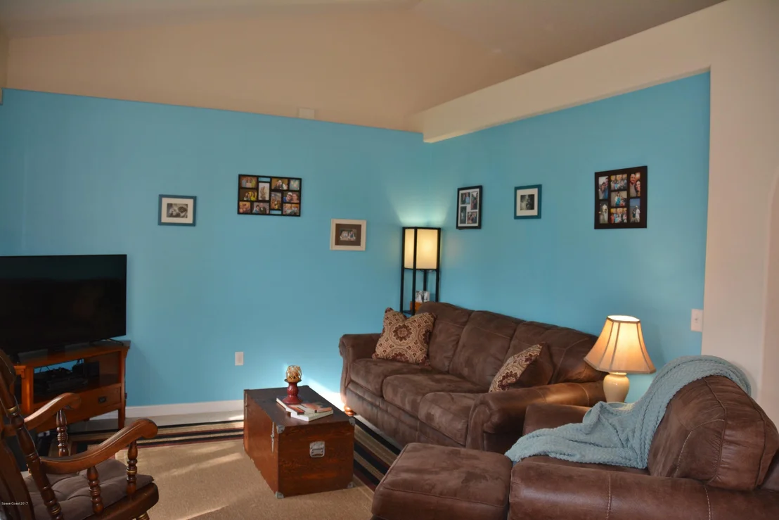 Photo of 830 Spring Oak Drive