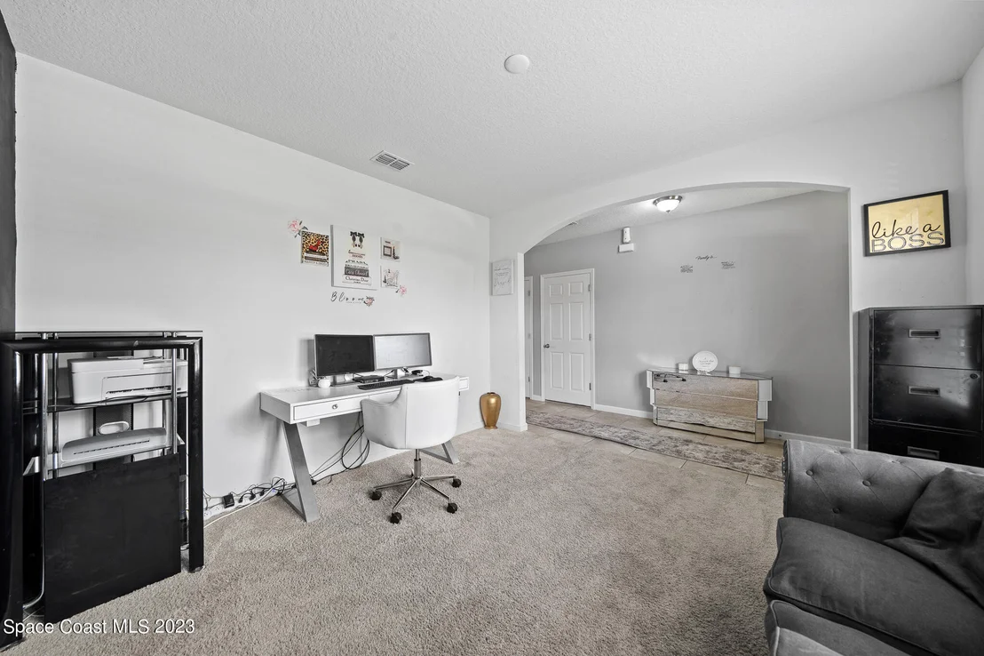 Photo of 215 Sorrento Drive
