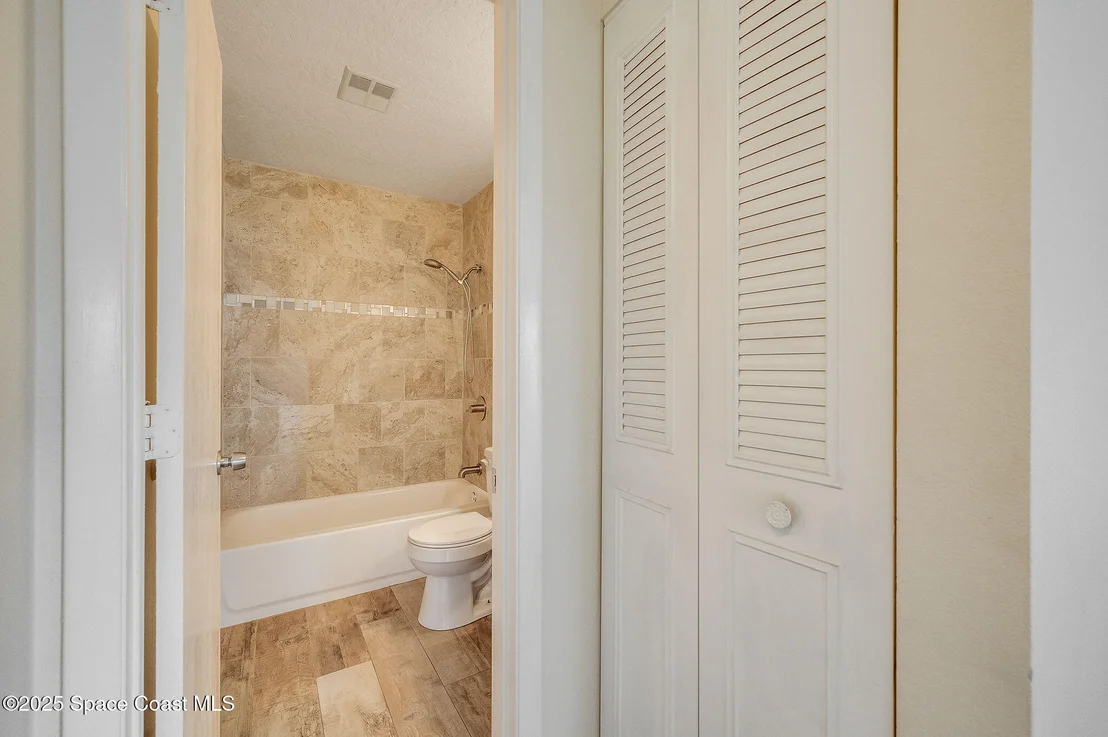 Photo of 6375 Cable Avenue