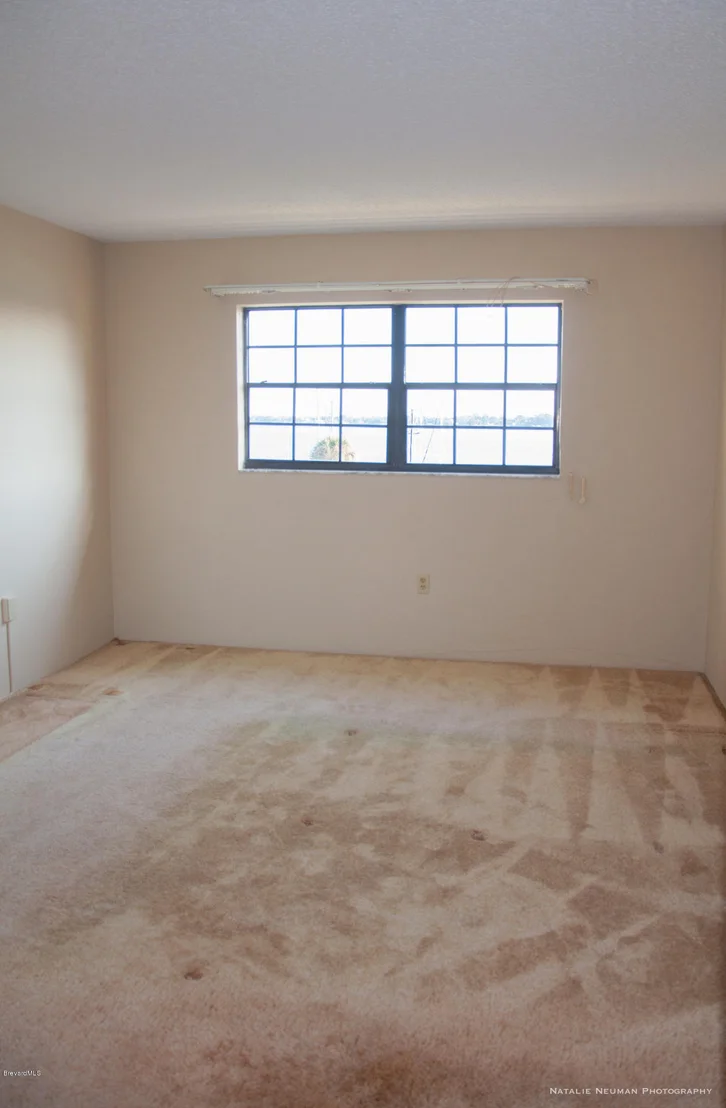 Photo of Unit 412 at 1025 Rockledge Drive