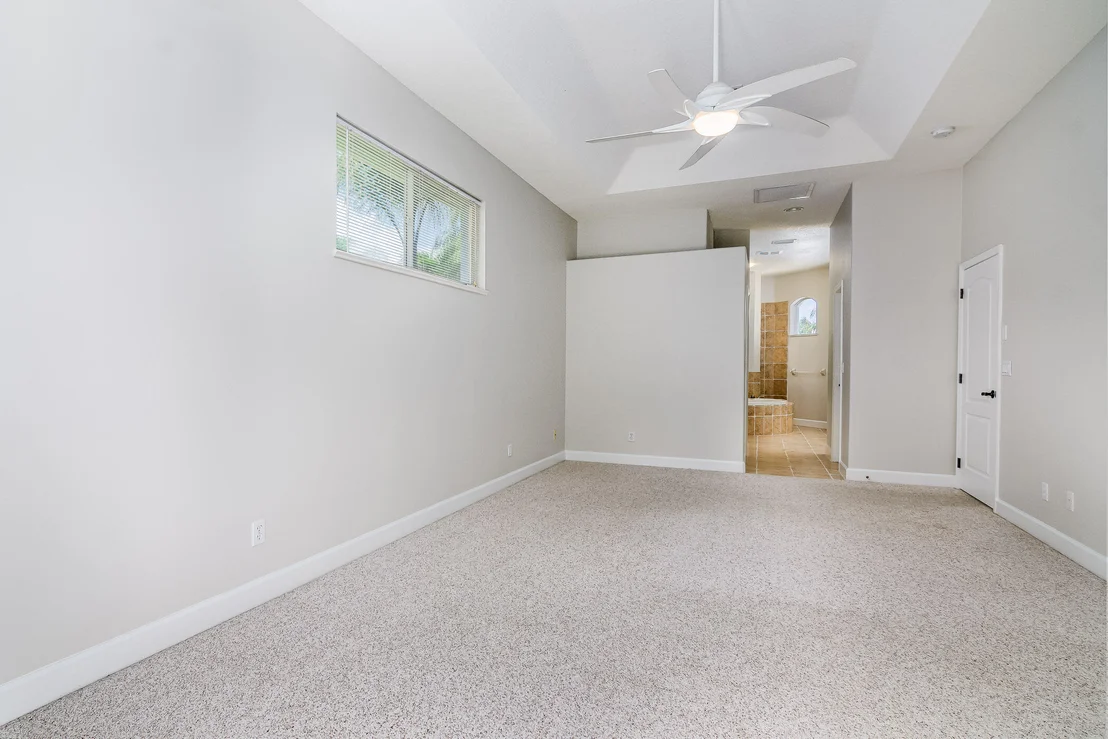 Photo of 935 Starling