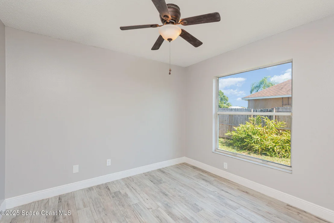 Photo of 1045 Jacaranda Circle