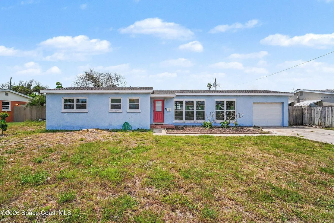 Photo of 112 SE 3rd Street