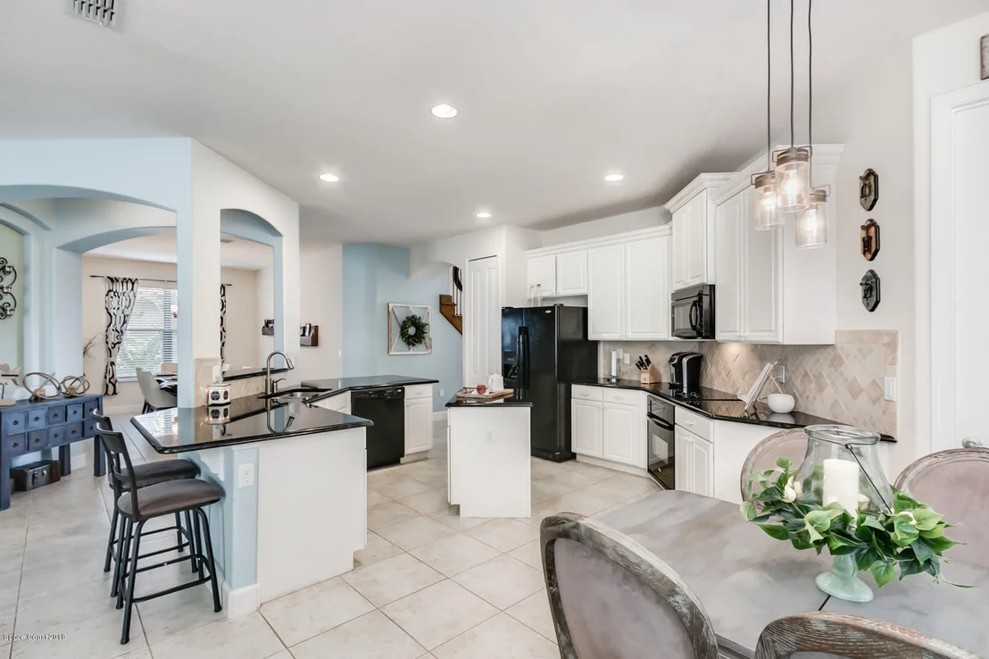 Photo of 384 Point Lobos Drive