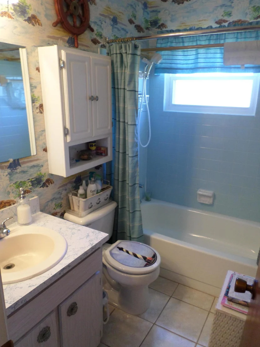 Photo of 957 Arabella Lane