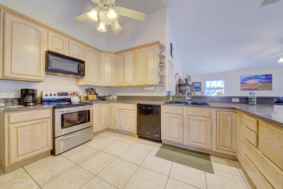 Photo of 3465 Maebert Road