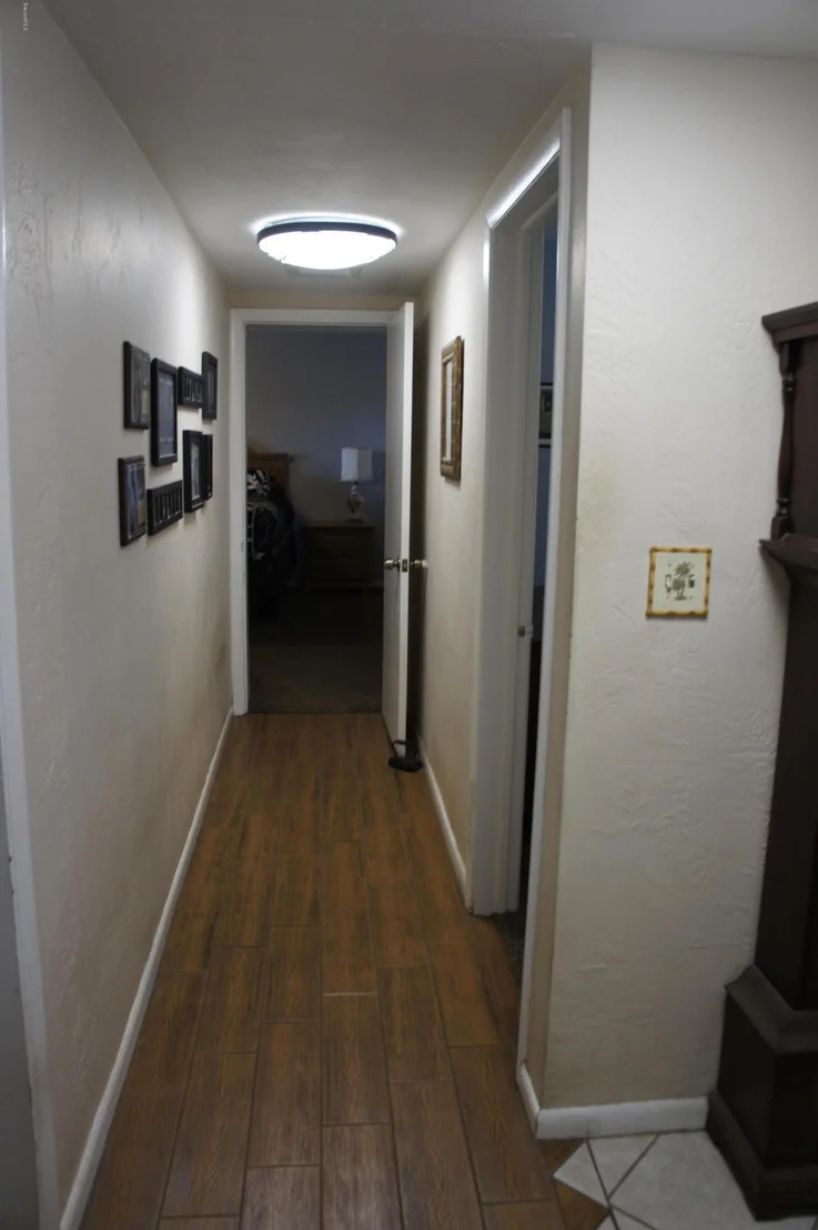 Photo of 566 Hillside Court