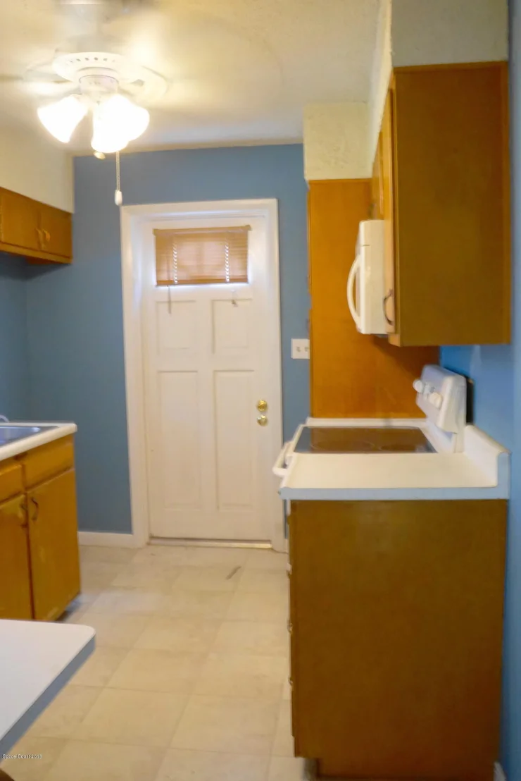 Photo of 635 Orange Court