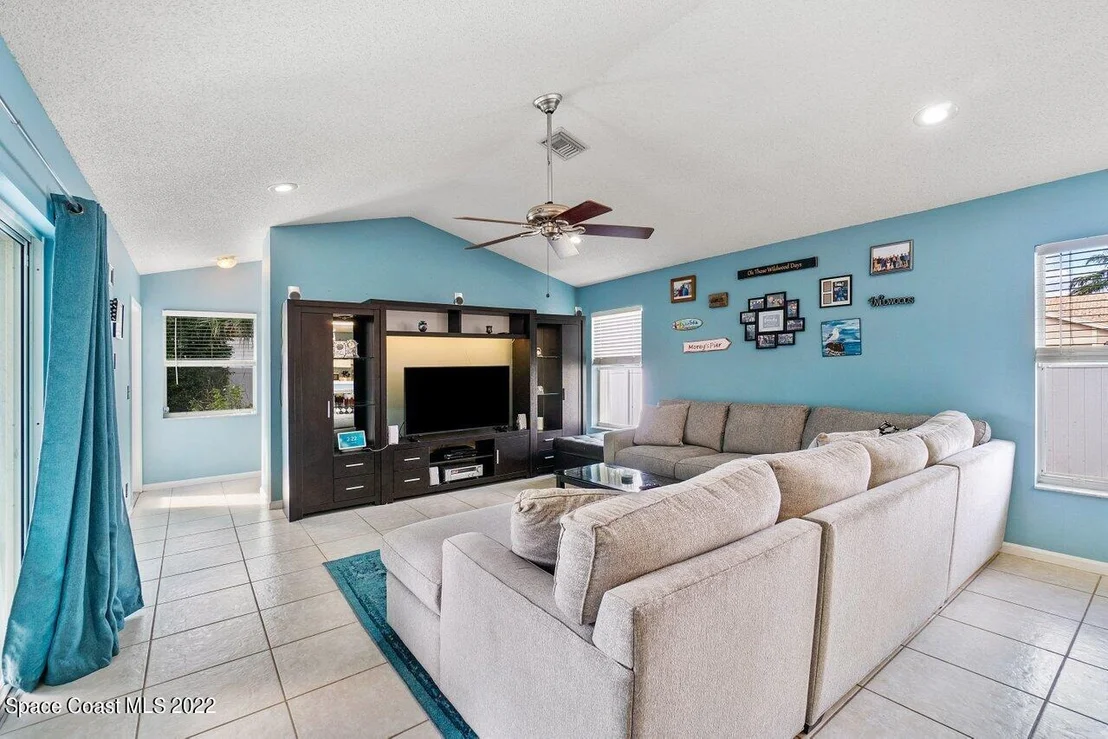 Photo of 8825 Spring Valley Drive