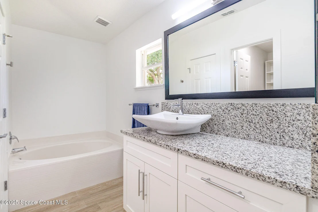 Photo of 1812 Sorento Circle