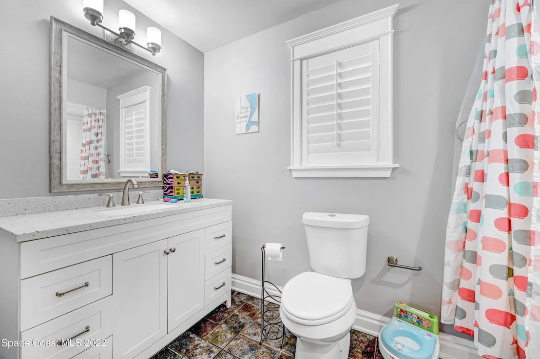 Photo of 3225 Fairview Drive