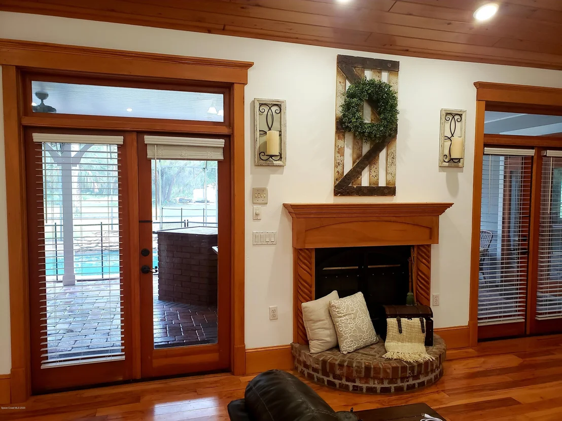 Photo of 555 Hale Road