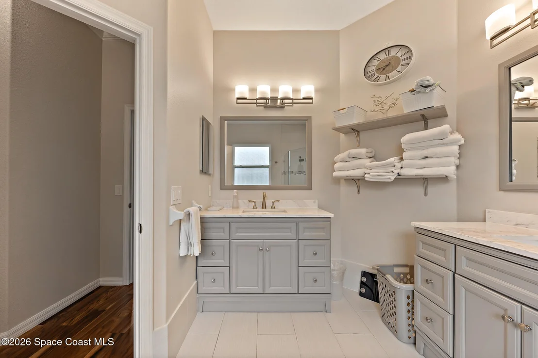 Photo of 6197 Arlington Circle