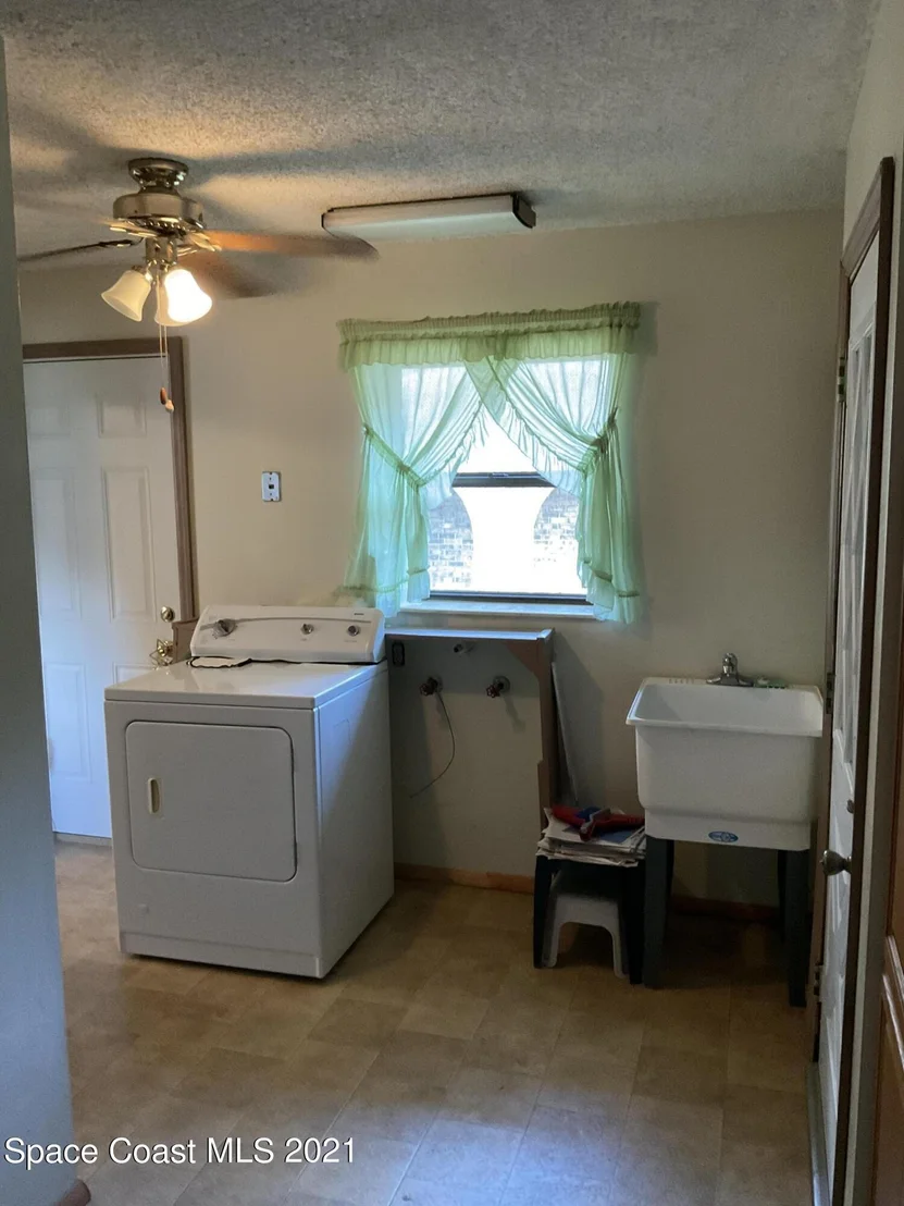 Photo of 2580 Tammy Drive