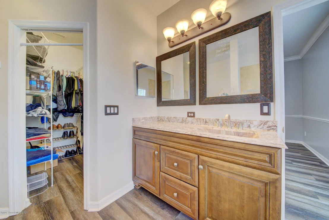 Photo of 5736 Indigo Crossing Drive