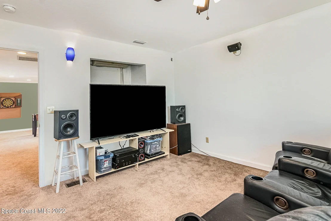 Photo of 896 Belmont Place