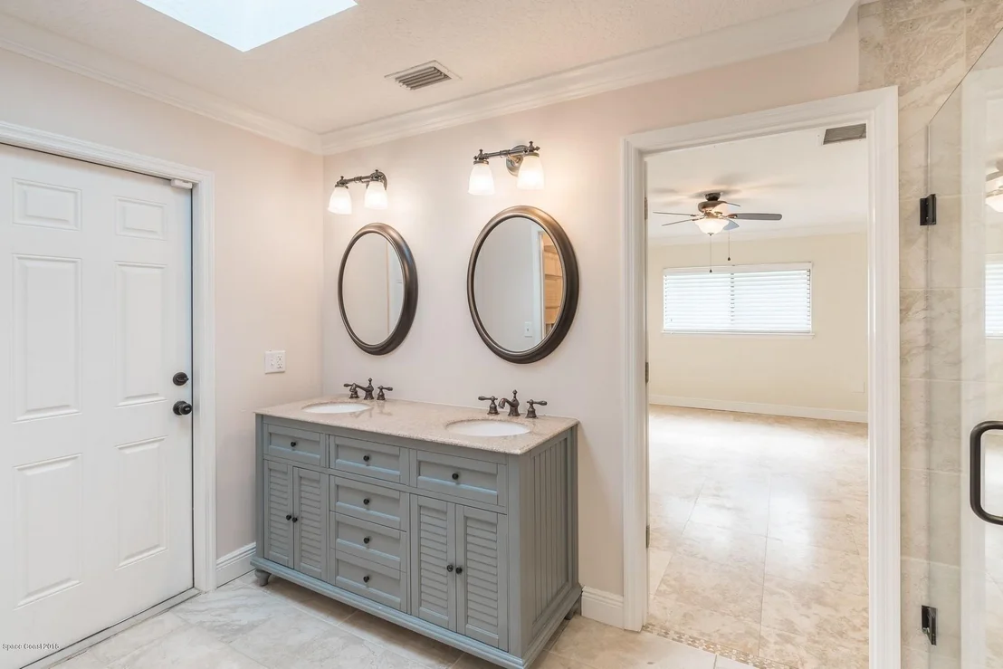 Photo of 211 Sand Dollar Road